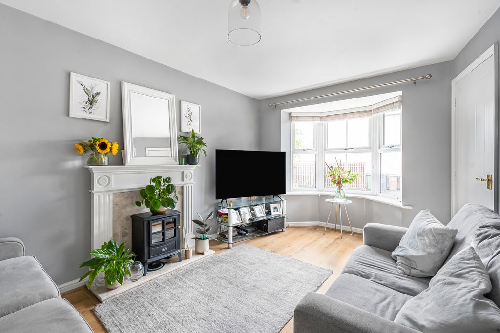 Property photo 2 of 13 Living Room