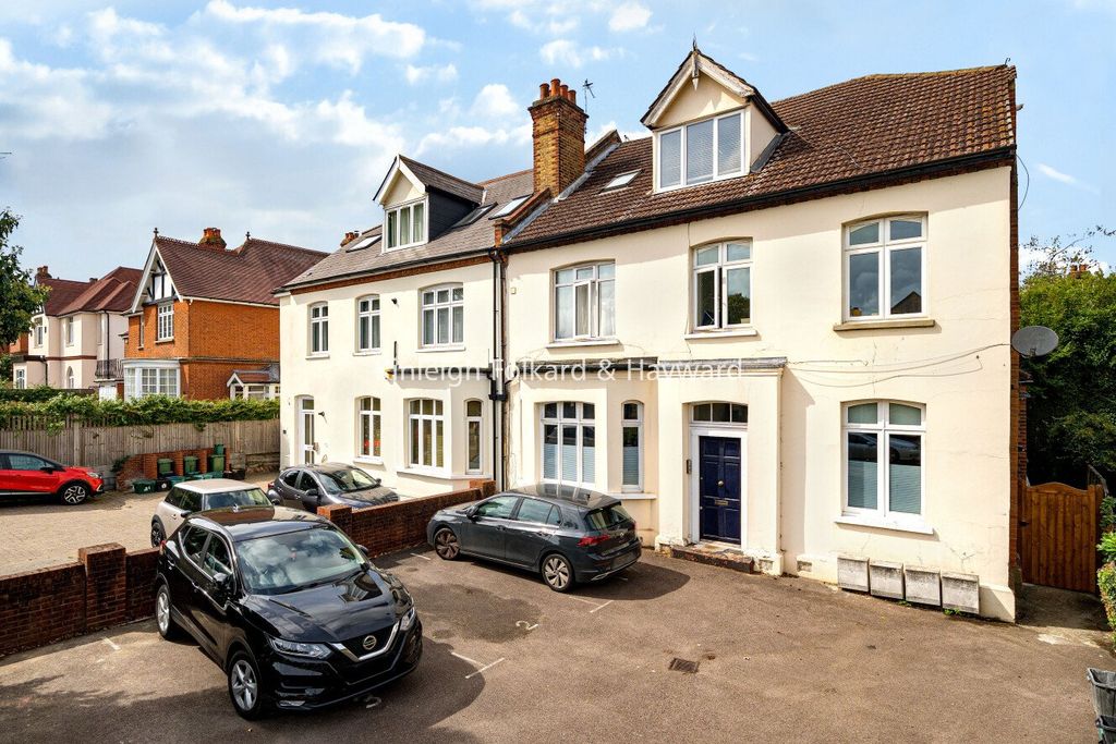Property photo 1 of 19 Picture No. 04