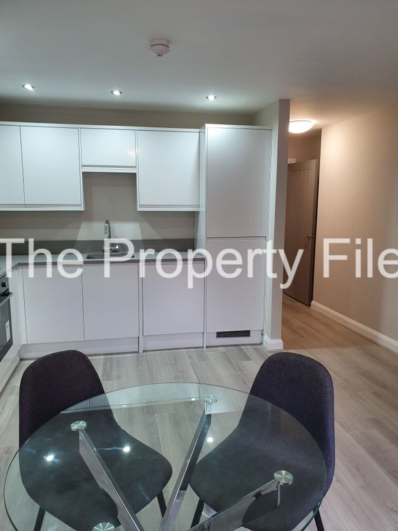 Property photo 3 of 5