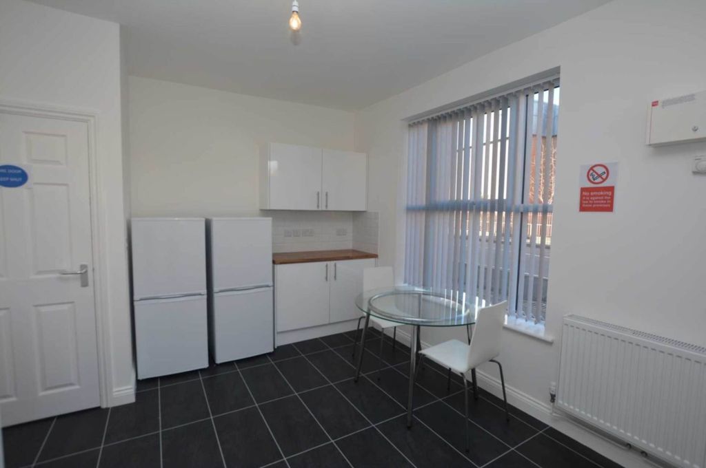 Property photo 3 of 3