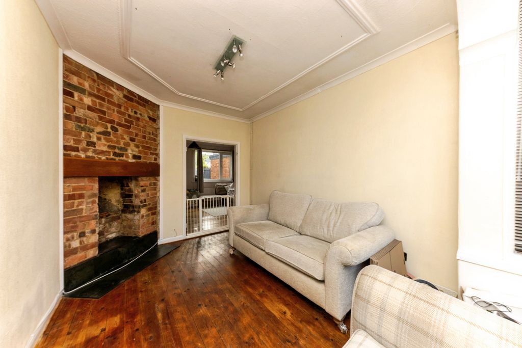 Property photo 2 of 15