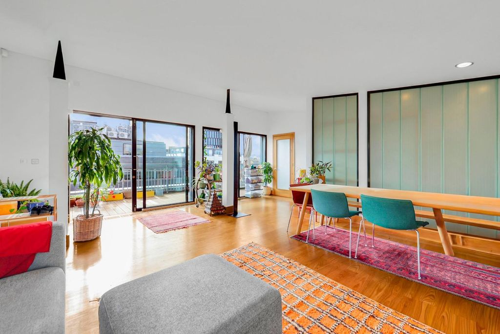 Property photo 1 of 14 M.Jpg