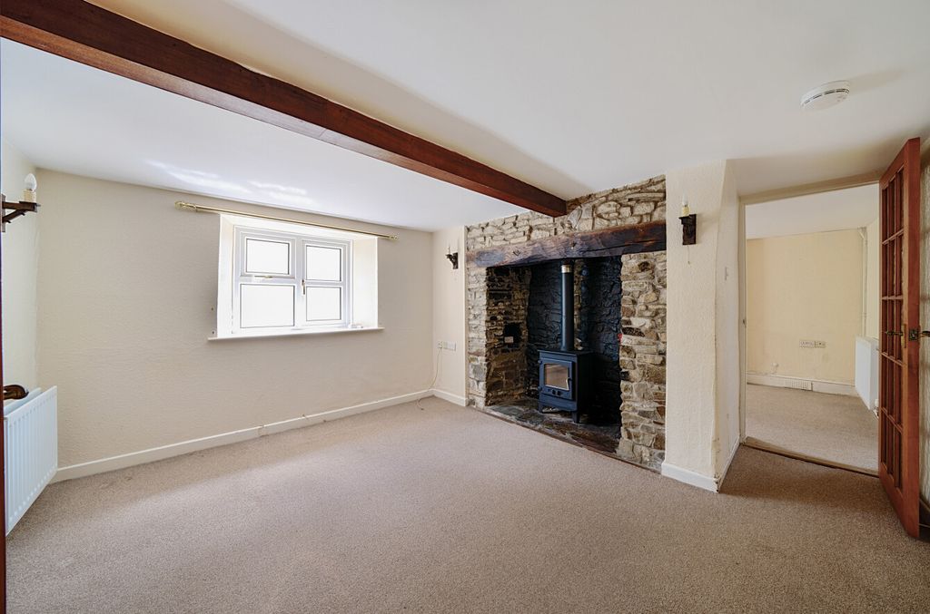 Property photo 3 of 22 1294052-6-682B5dc...