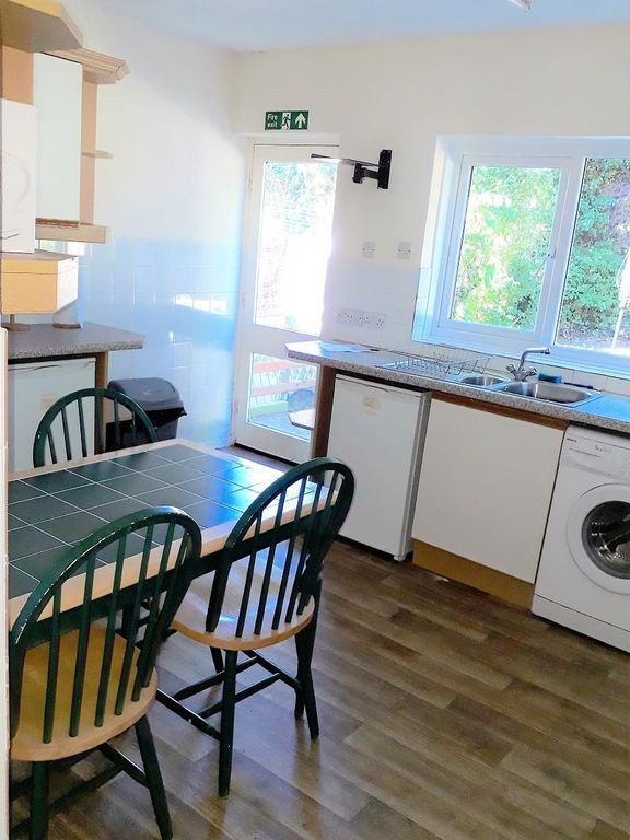 Property photo 3 of 8 P1476 K1.Jpg