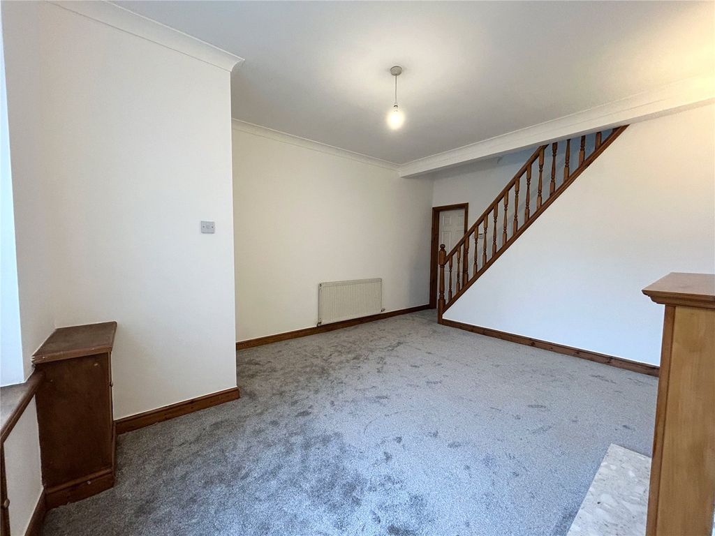 Property photo 2 of 12 Living Room