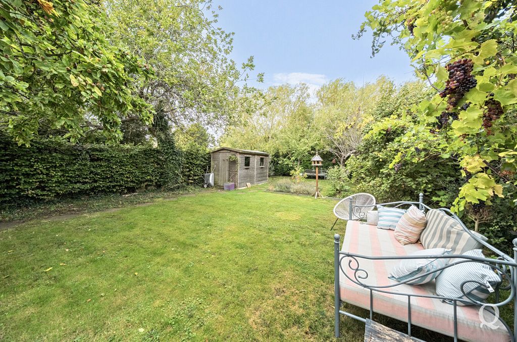 Property photo 3 of 22 40Ff0c79-1721-4E3...