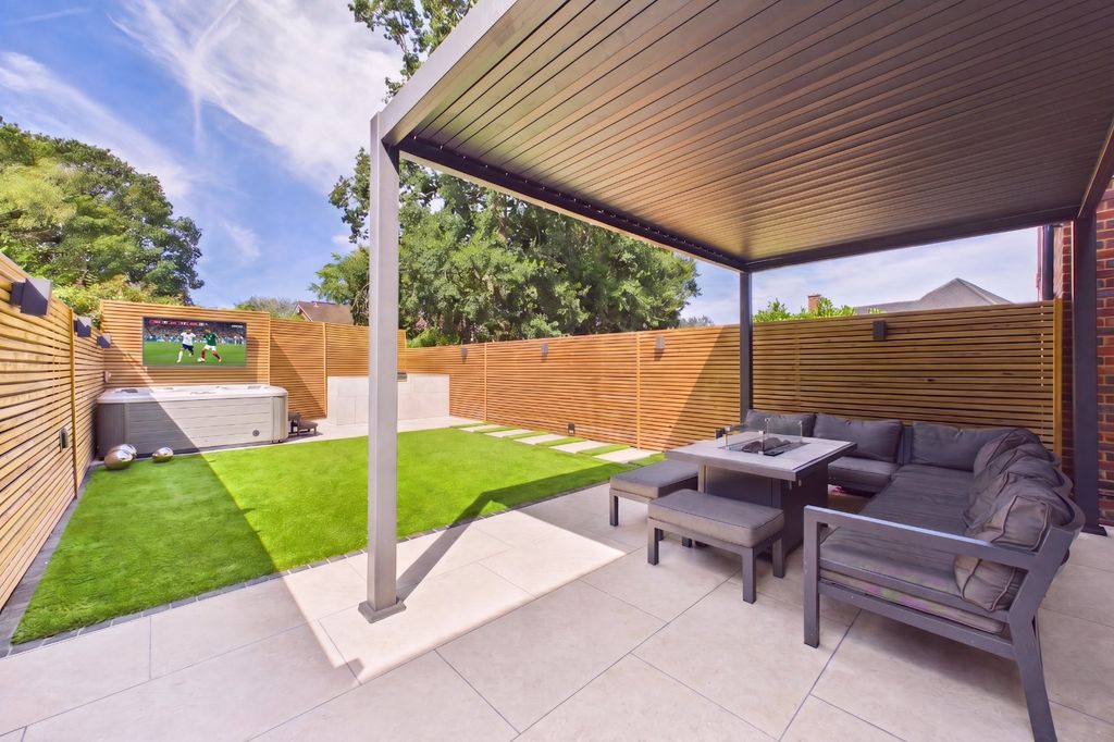 Property photo 2 of 12 Picture No. 25