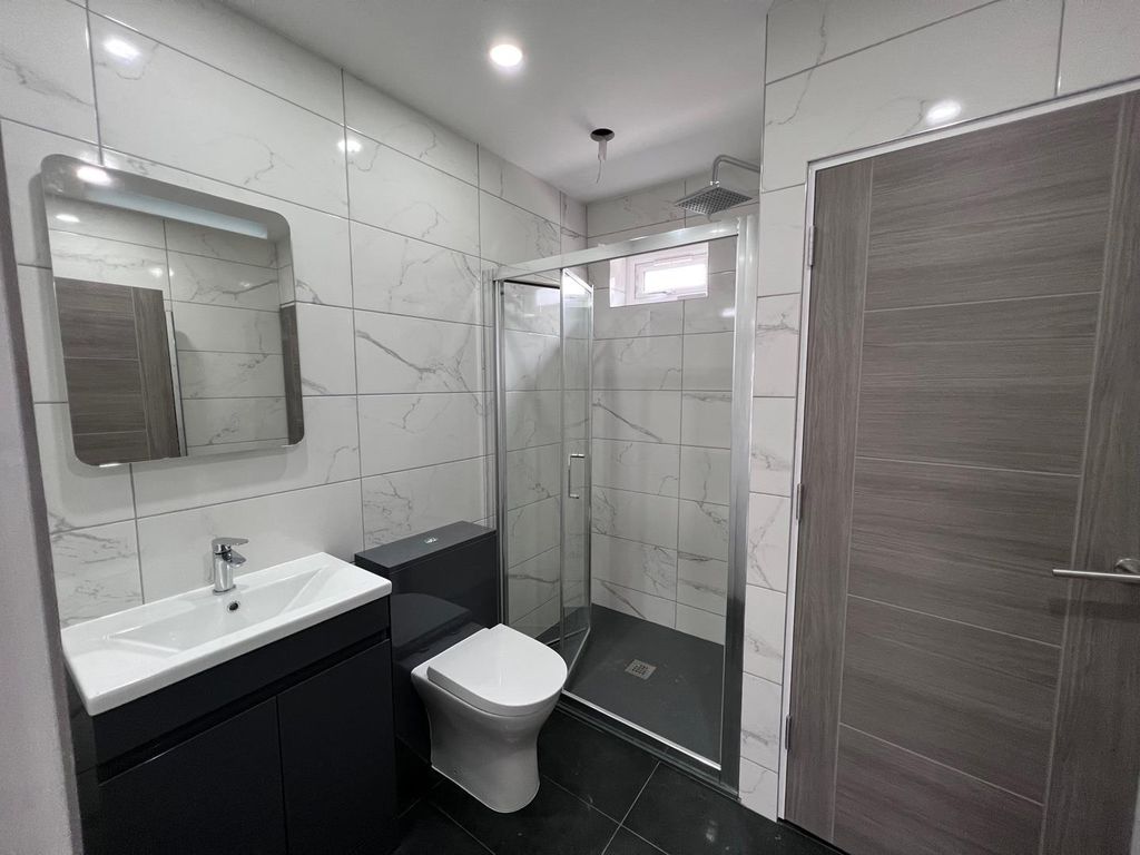 Property photo 2 of 14 Tempimage4Ykodn.Jpg