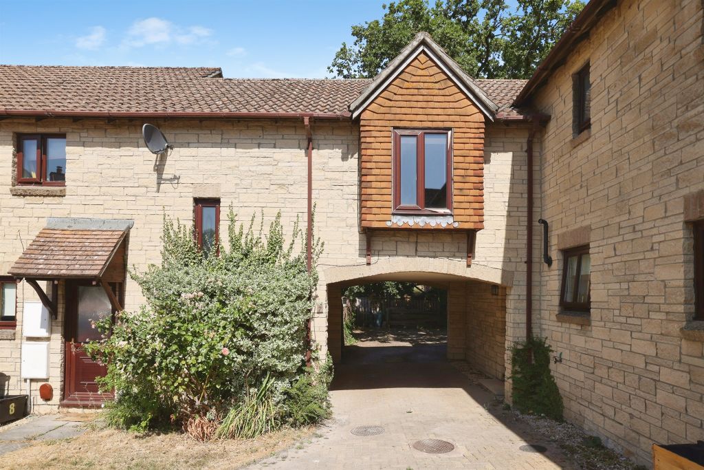 Property photo 1 of 14