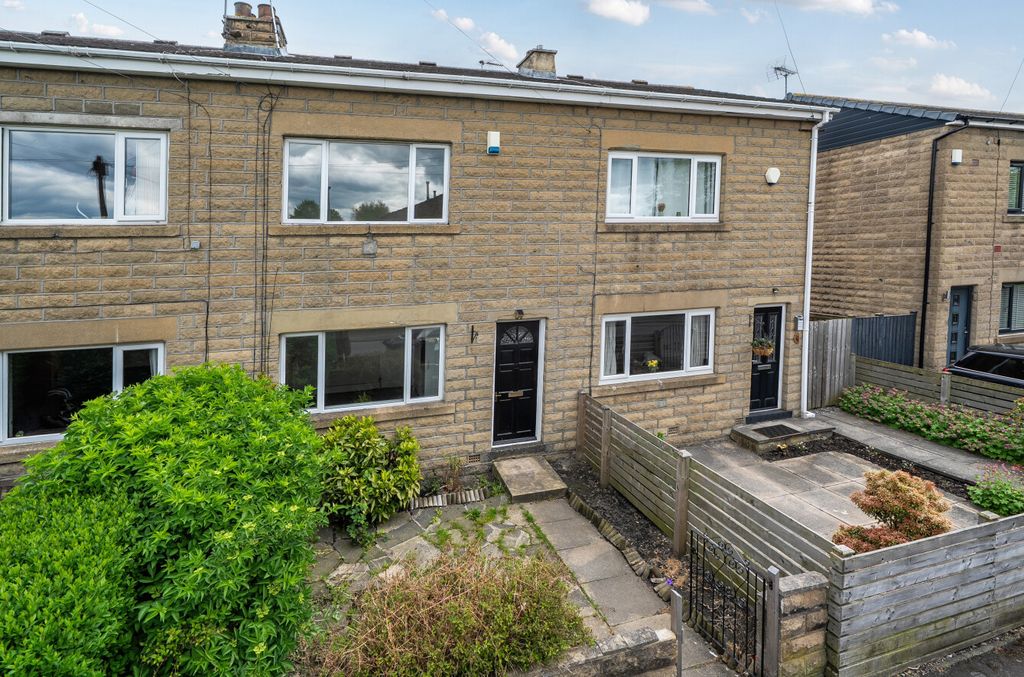 Property photo 1 of 21 1457560-1-69Fc92B...