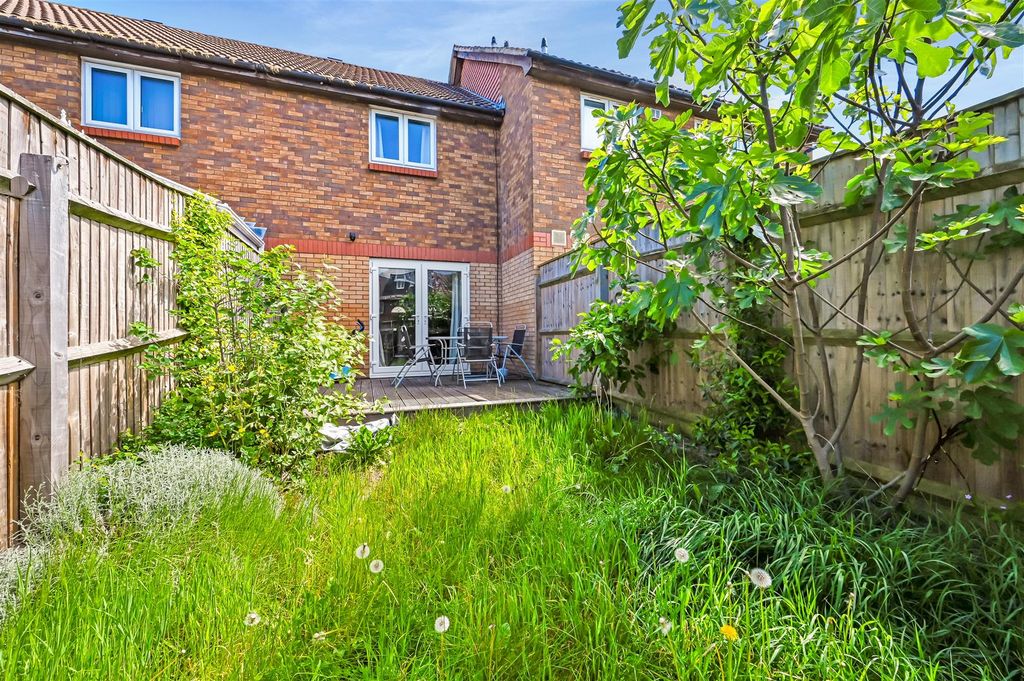 Property photo 3 of 10