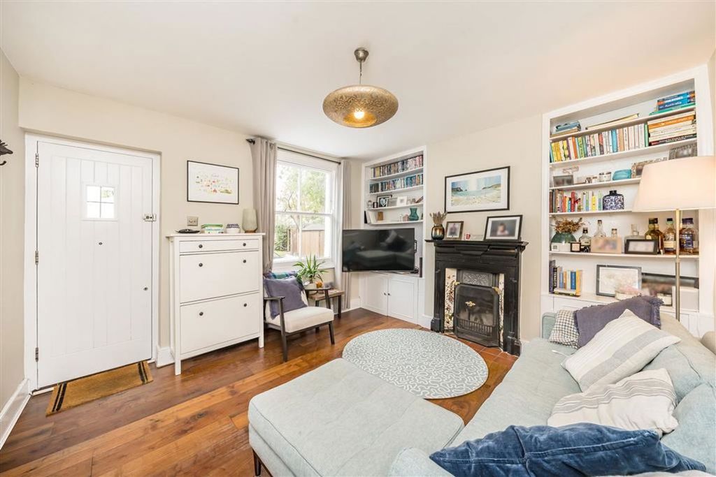 Property photo 2 of 7