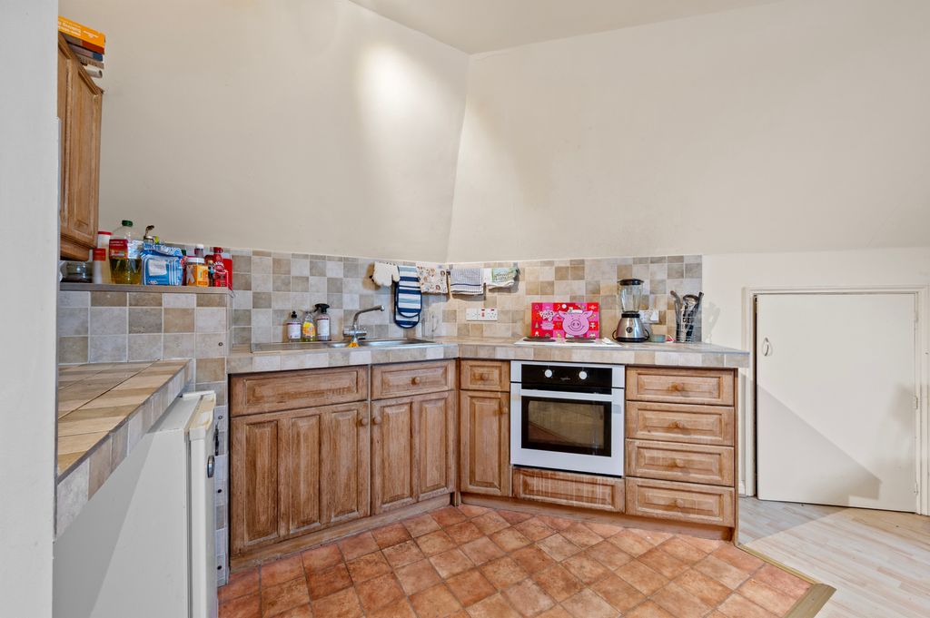 Property photo 3 of 12 Picture No. 07