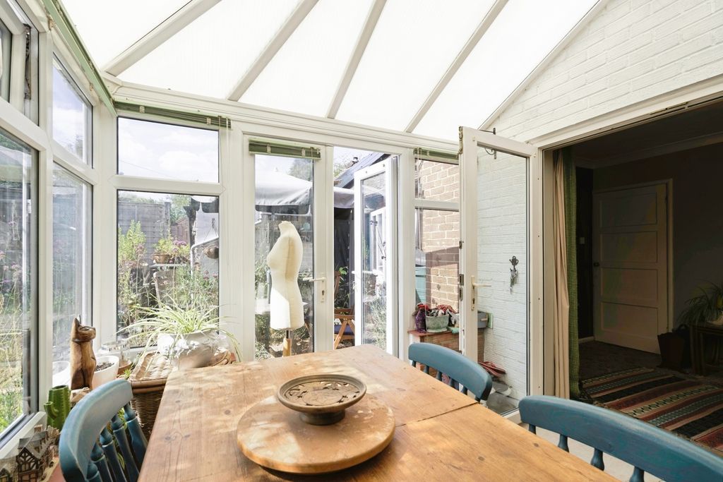 Property photo 3 of 21 Pbox-Img.Jpg