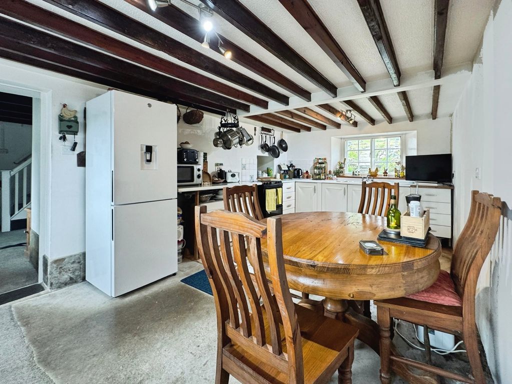 Property photo 3 of 31 Kitchen Diner