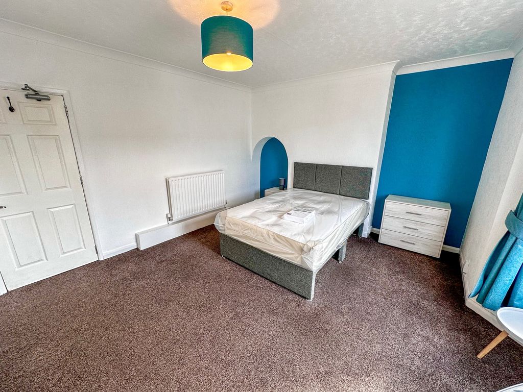 Property photo 3 of 13 Front