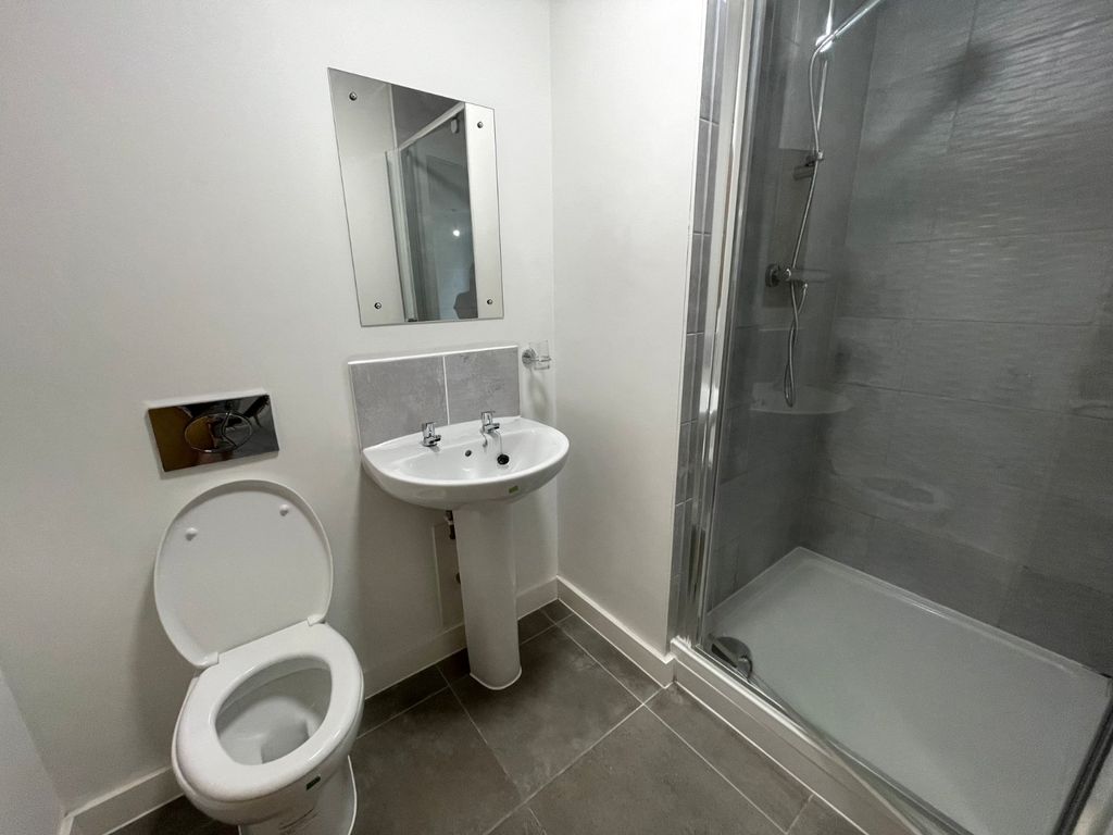 Property photo 3 of 3 Picture No. 05