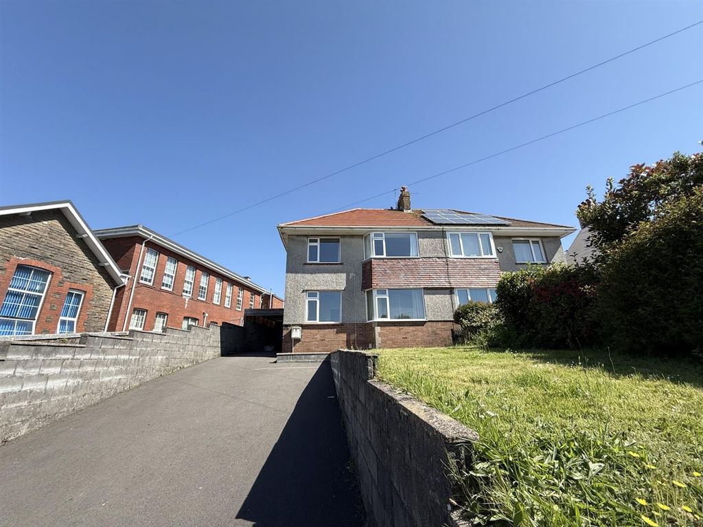 Property photo 1 of 22 Thumbnail_Image2 (2).Jpg