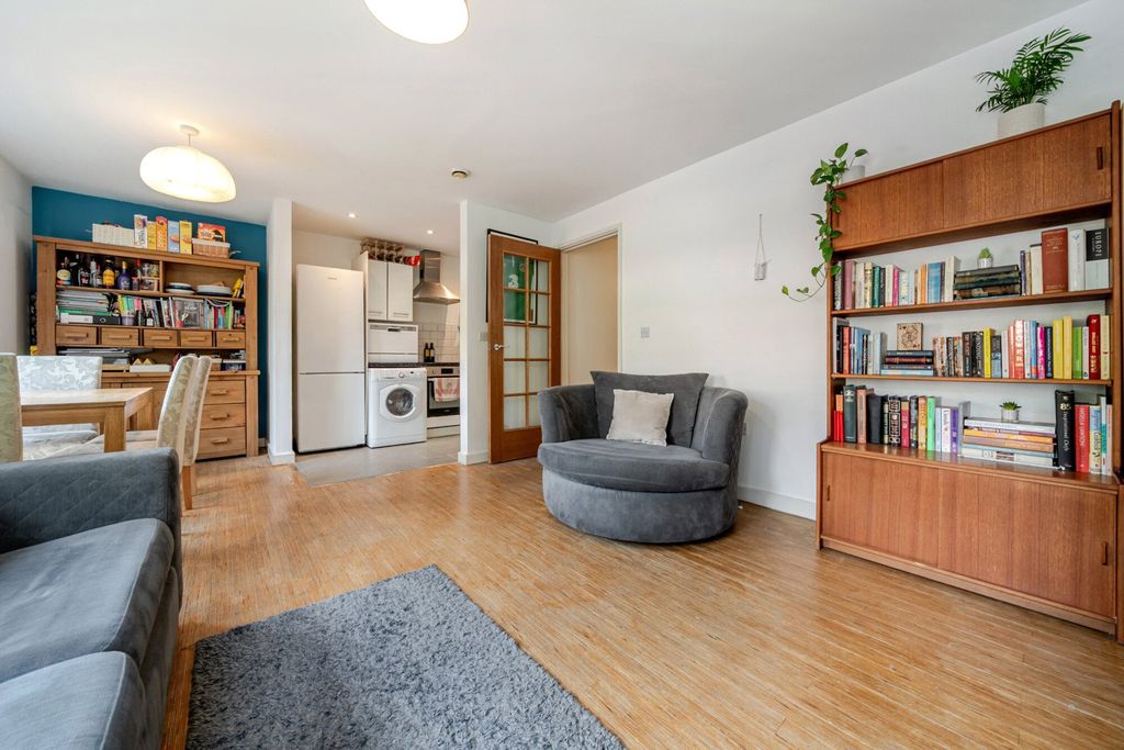 Property photo 2 of 18 1497252-9-6A60d53...