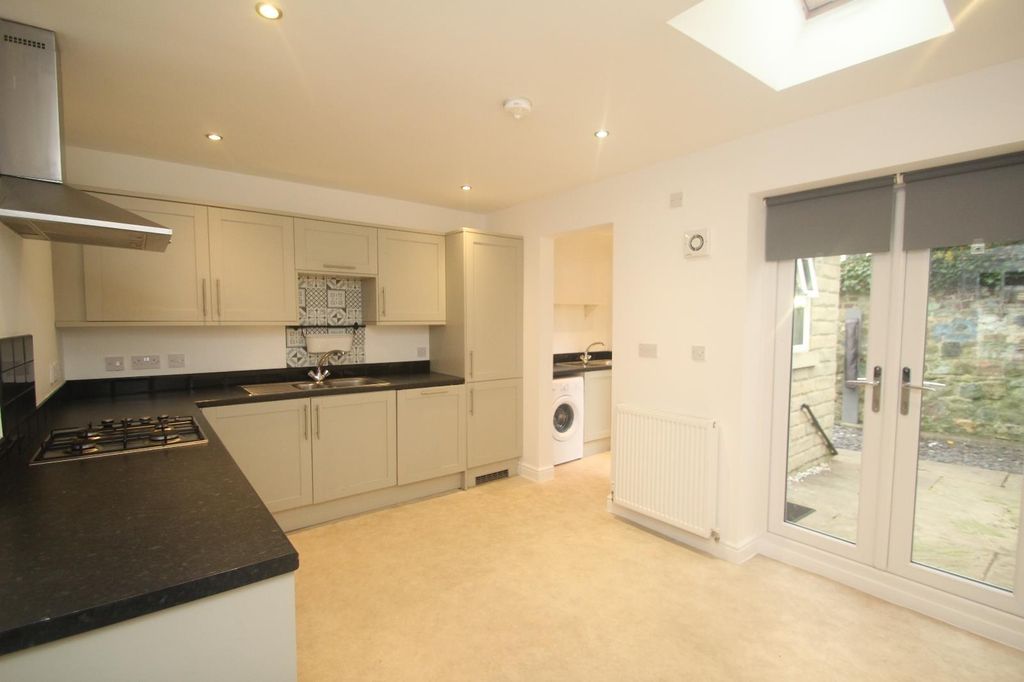 Property photo 3 of 14 0 General