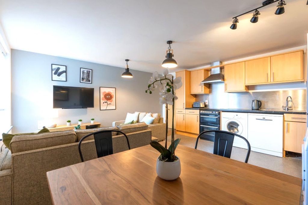 Property photo 2 of 6 Picture No. 05