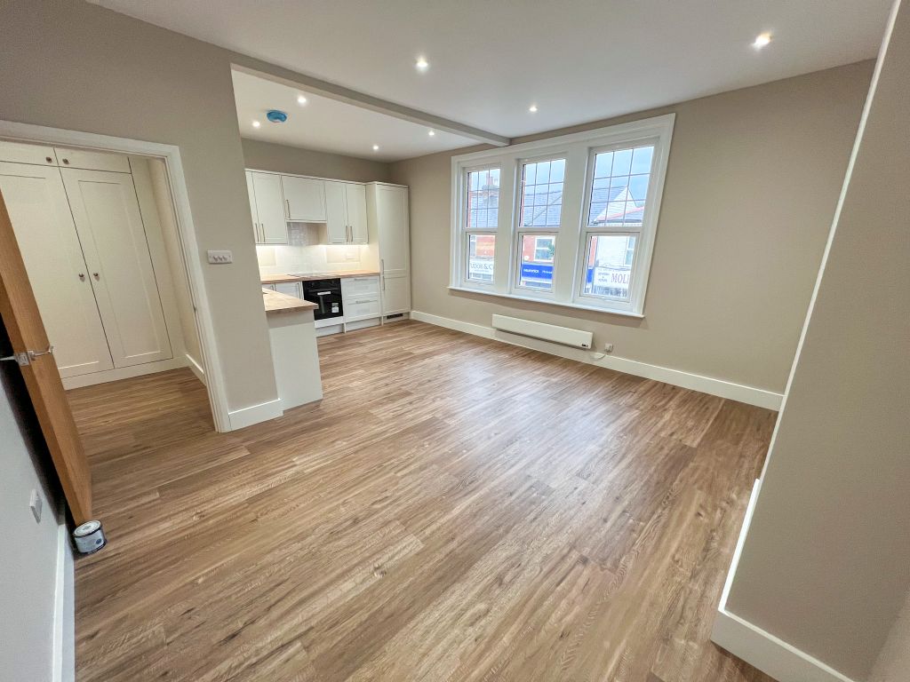 Property photo 3 of 25