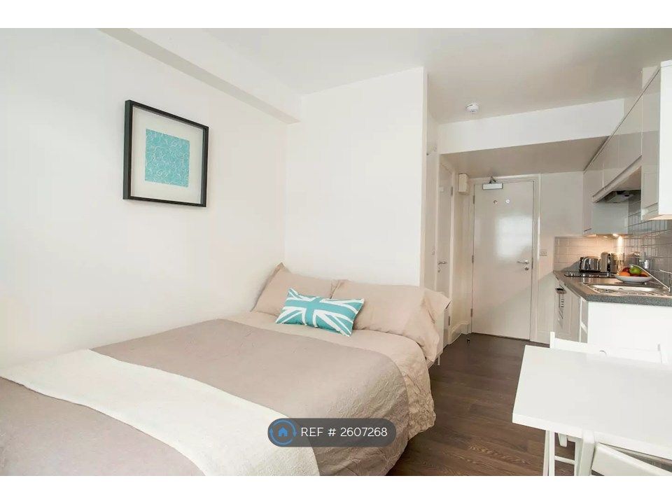 Property photo 1 of 4