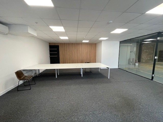 Property photo 3 of 10 Photo 8