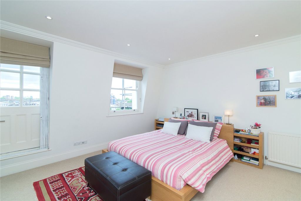 Property photo 3 of 9