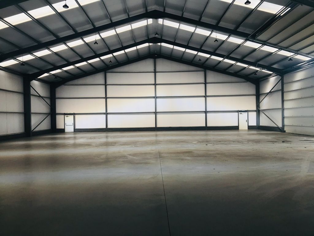 Property photo 3 of 5 Cbre 2020