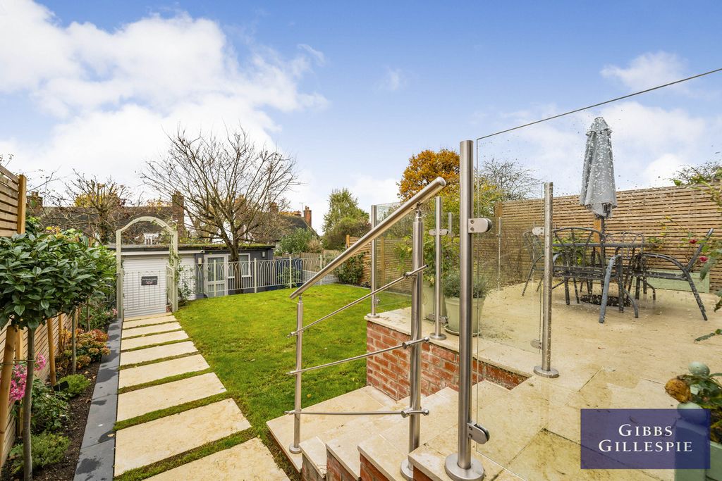 Property photo 3 of 17 Property Image
