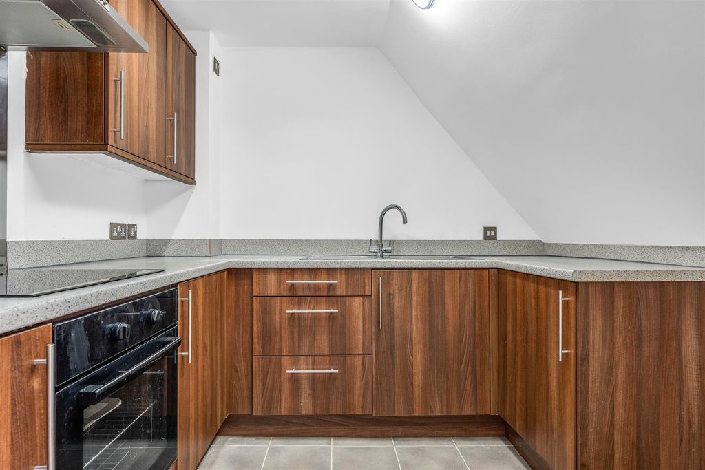 Property photo 3 of 9 Internal-2.Jpg