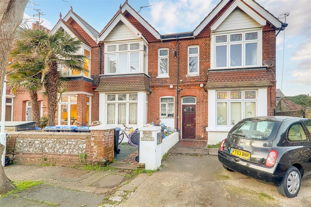 Property photo 1 of 12 Img_2864-Img_2866.Jpg