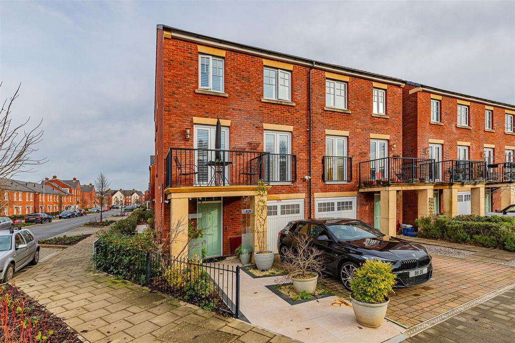 Property photo 1 of 45 36-34.Jpg