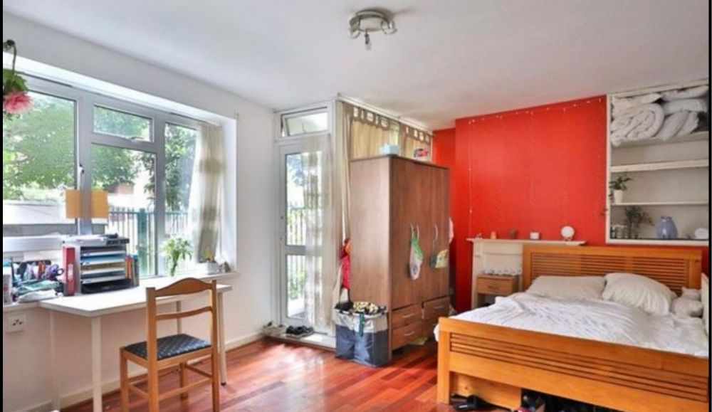 Property photo 1 of 18