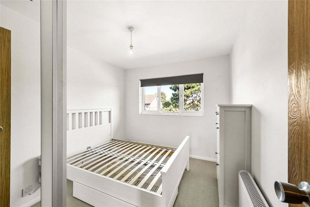 Property photo 3 of 4 Picture No. 03