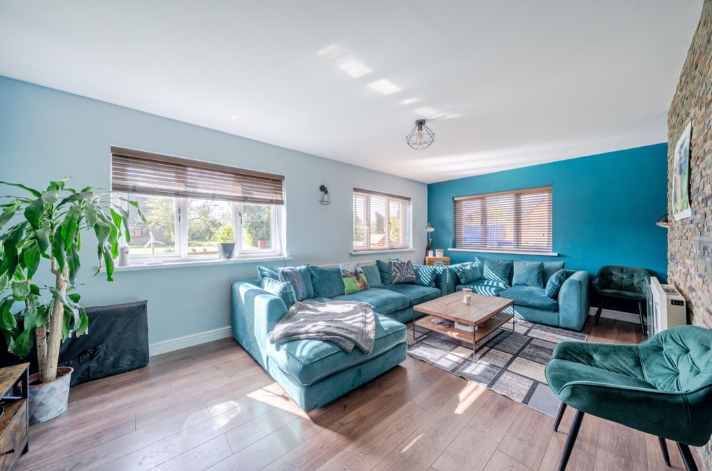 Property photo 3 of 29 1434294-4-69Cafe1Dd974A