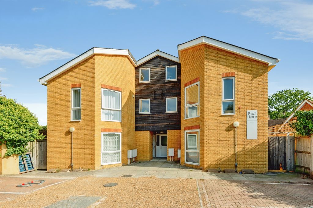 Property photo 1 of 13