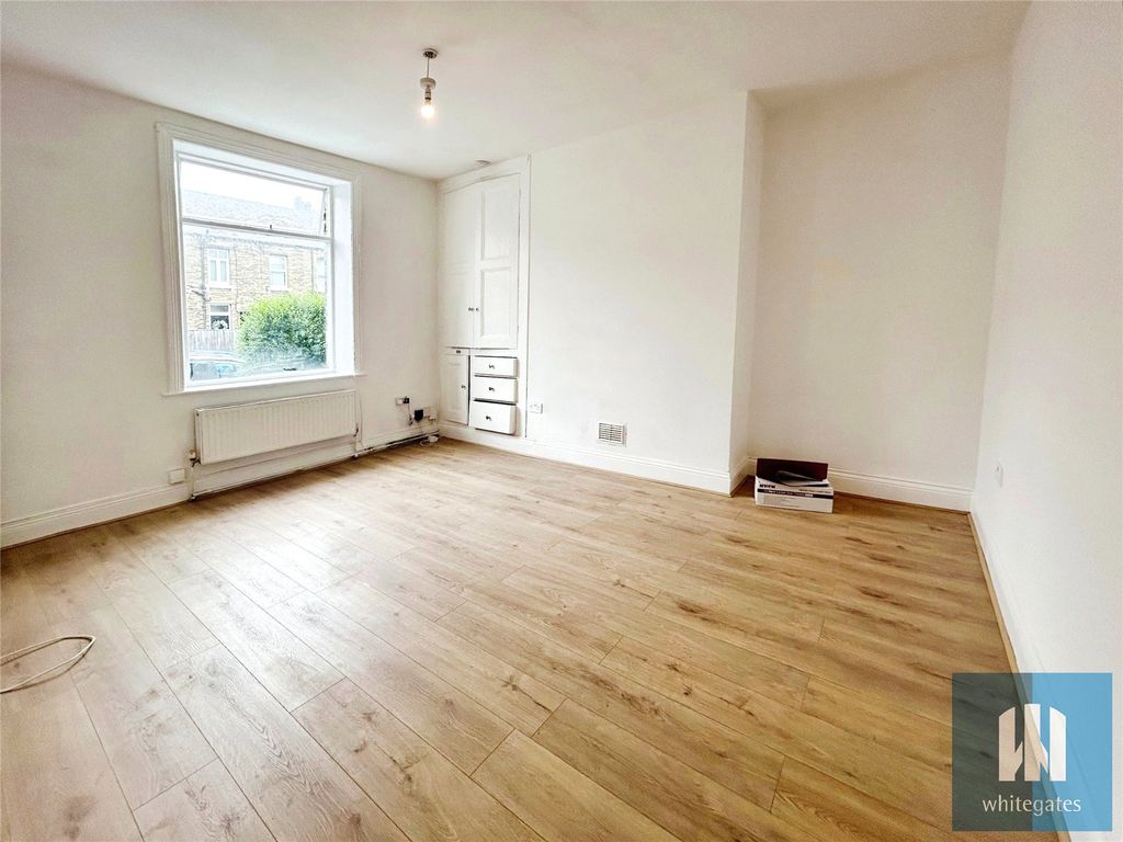 Property photo 3 of 15 Picture No. 20