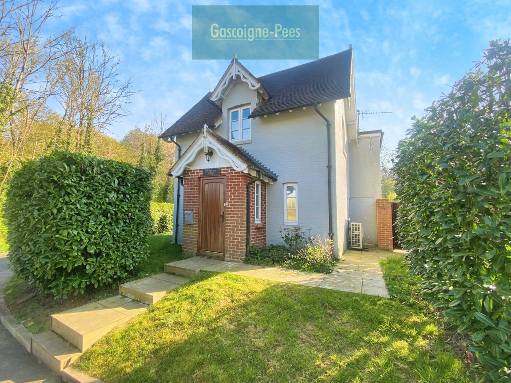 Property photo 1 of 9