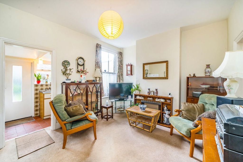 Property photo 2 of 7