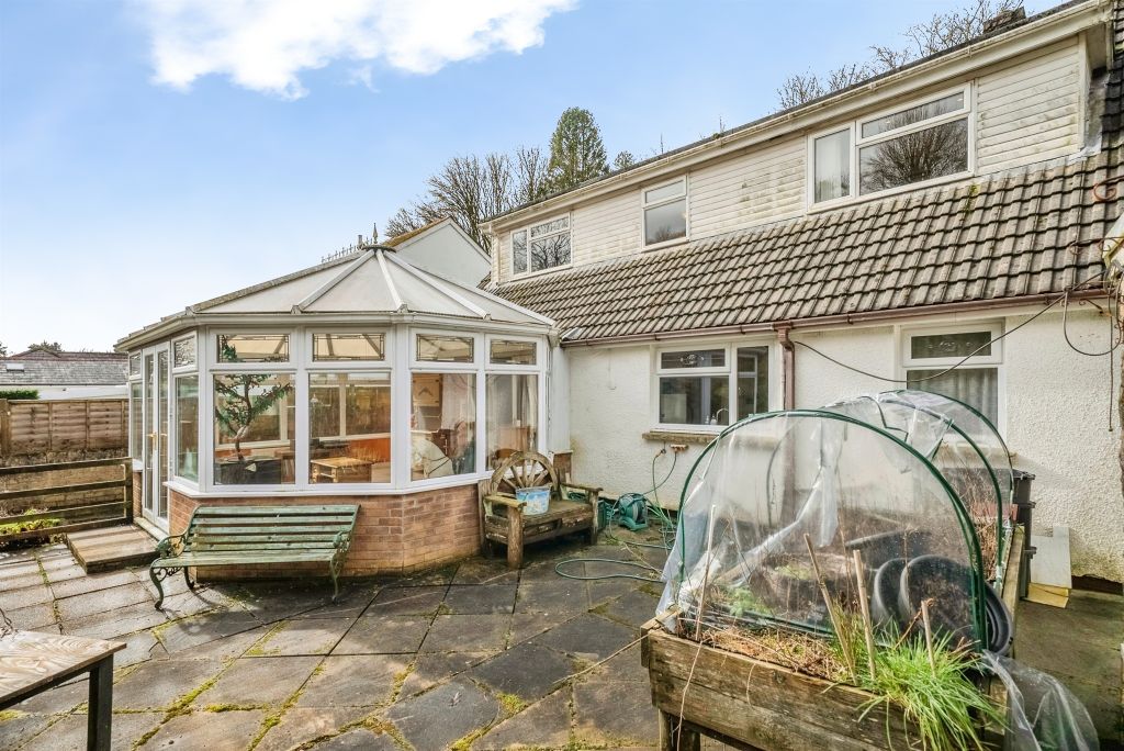 Property photo 3 of 21