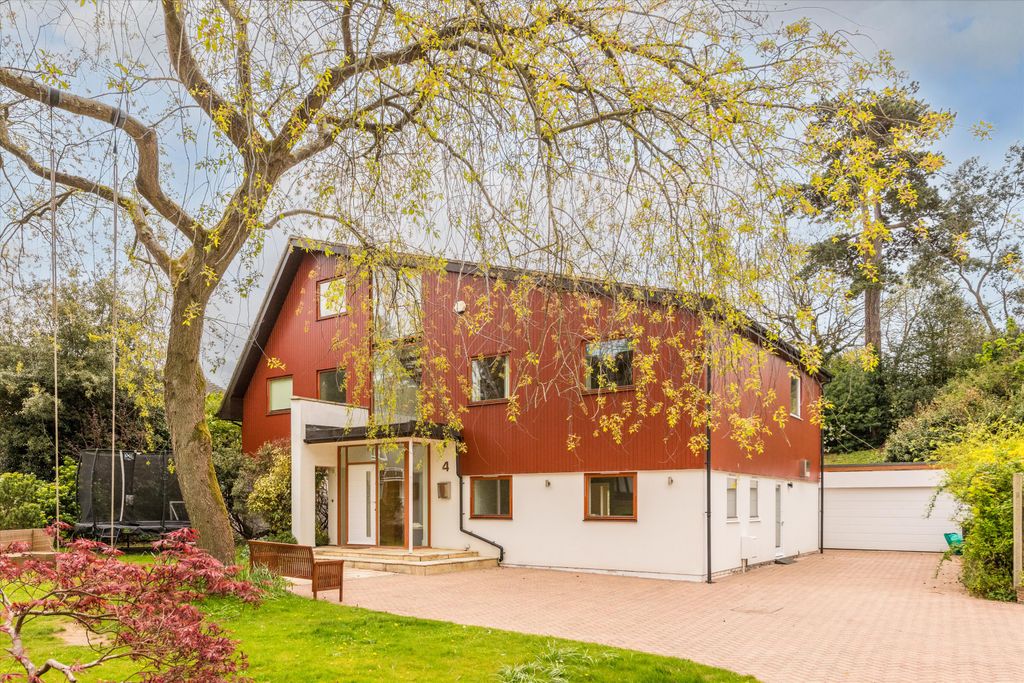 Property photo 1 of 17 Image
