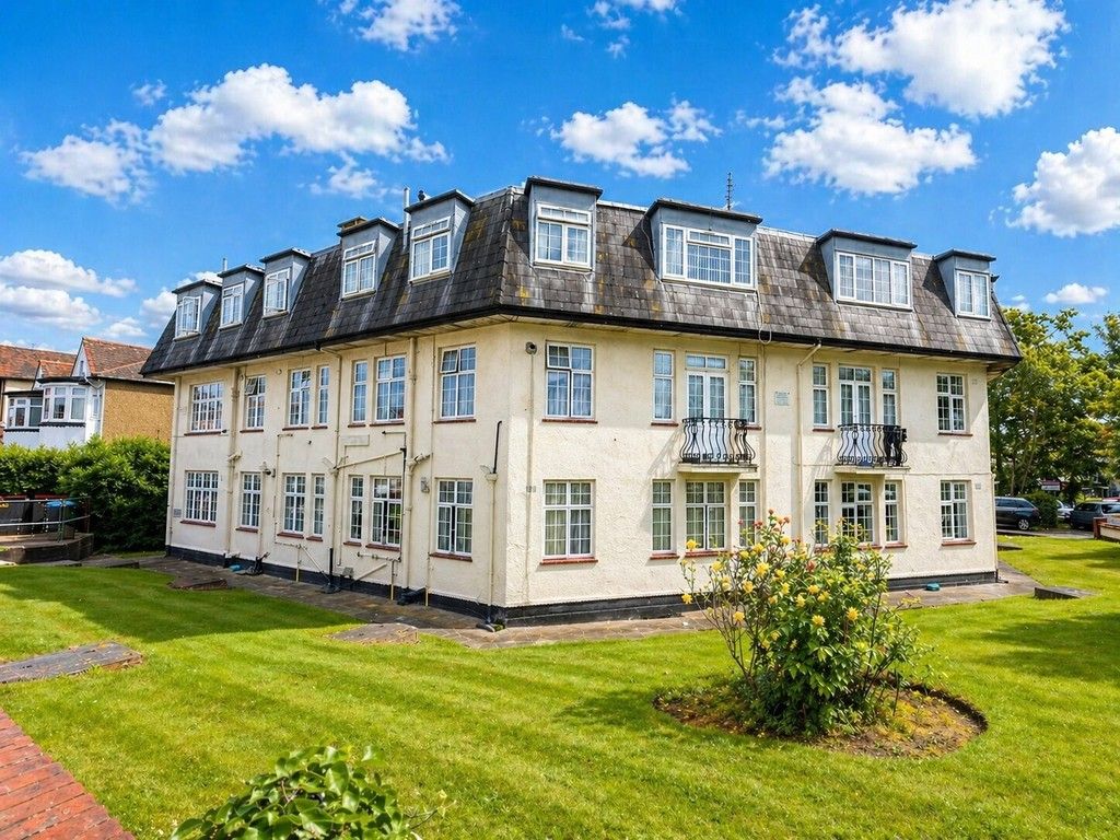 Property photo 1 of 12