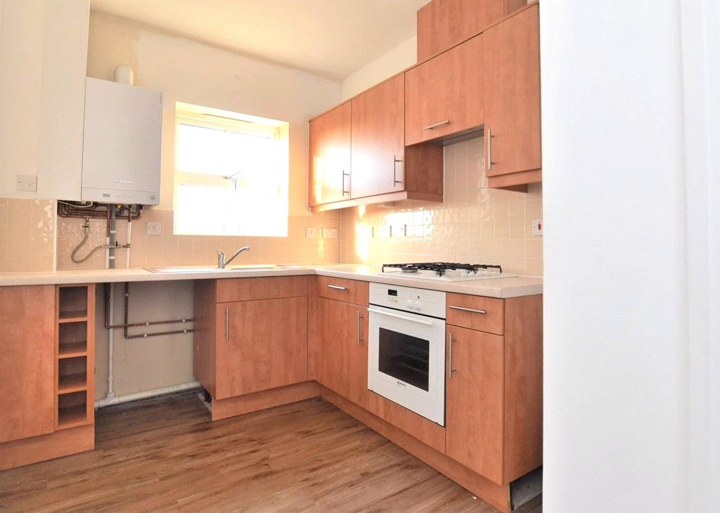 Property photo 2 of 10 Picture No. 03