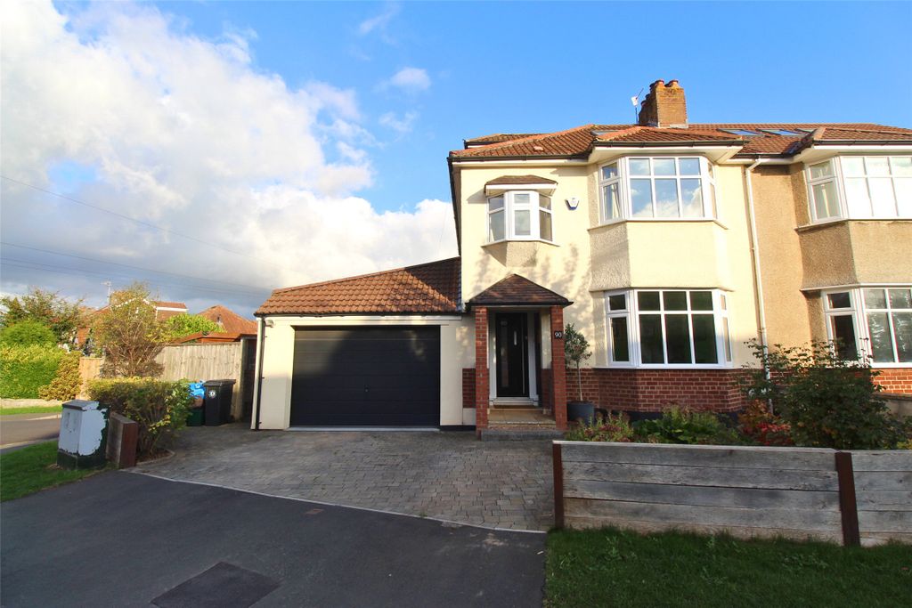 Property photo 2 of 18 External