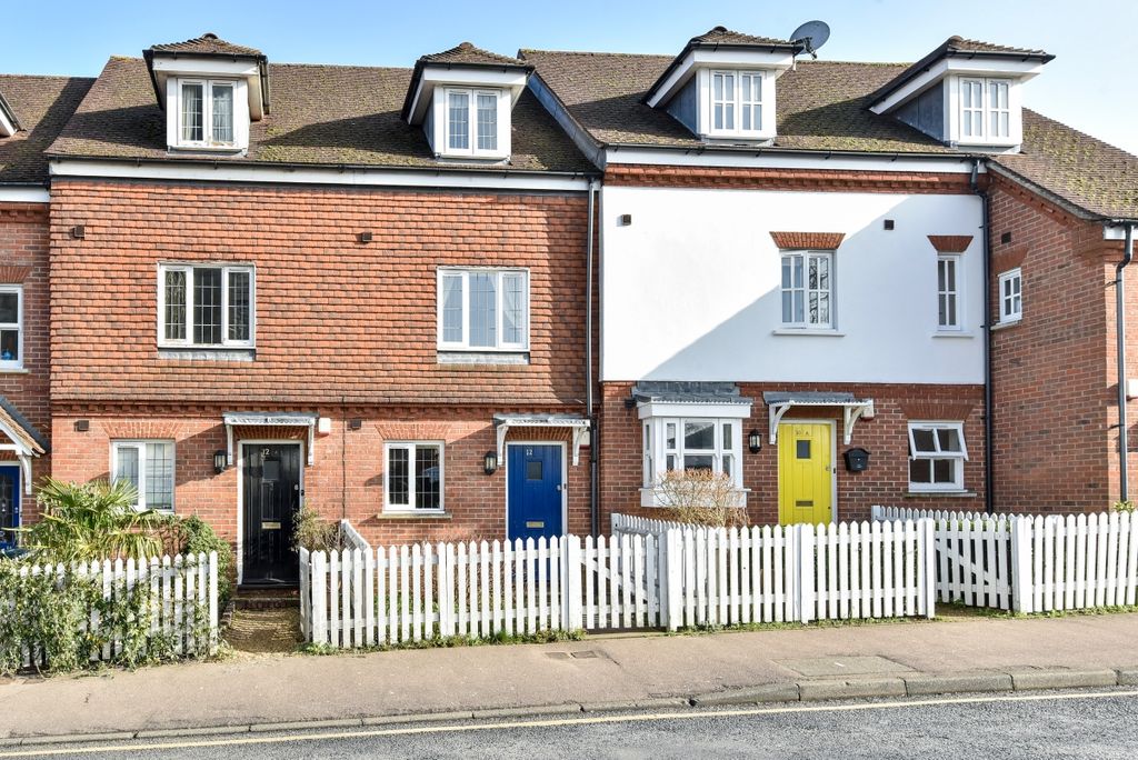 Property photo 1 of 12