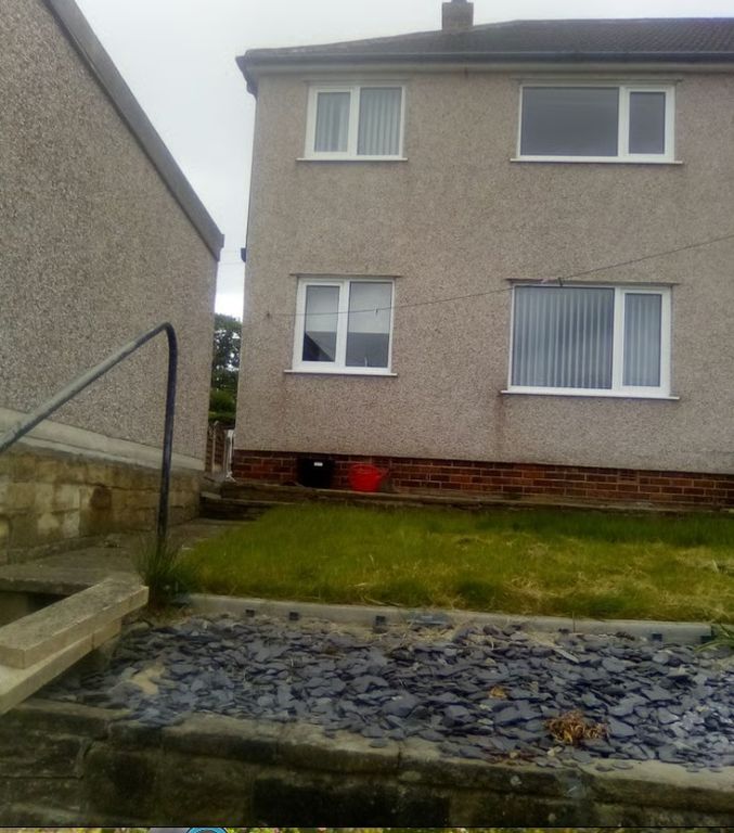 Property photo 2 of 12