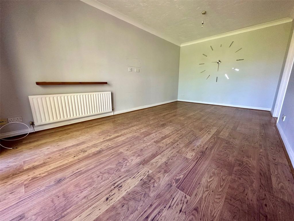 Property photo 2 of 7 Picture No. 04