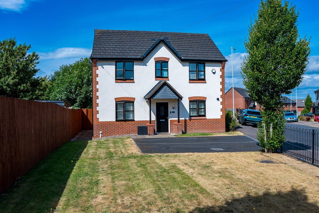 Property photo 1 of 15